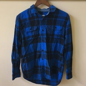 NWOT Blue and Black Plaid Flannel Shirt